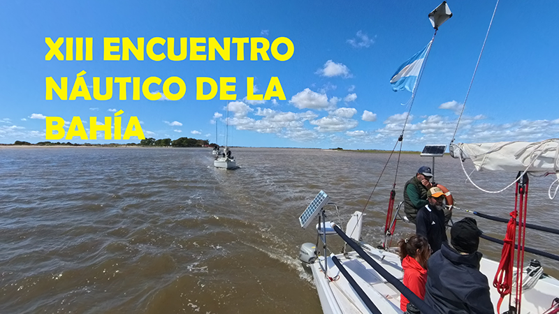 Navegación durante el XIII Encuentro Náutico de la Bahía